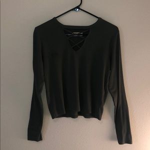 🌵Olive Green Hollister Long Sleeve